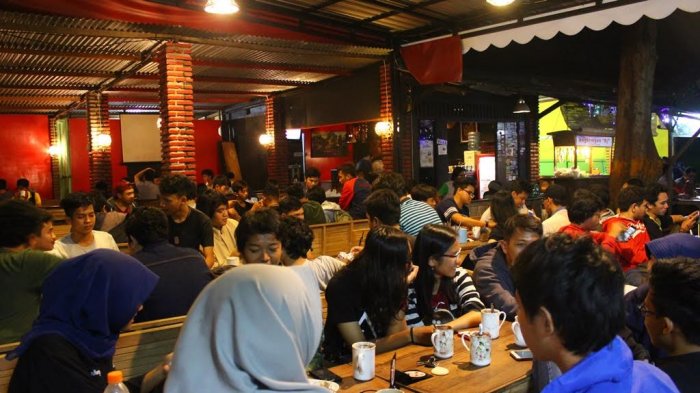Rasanya Bikin Kembali: Rahasia Kedai 30 Telung Puluh di Cilacap